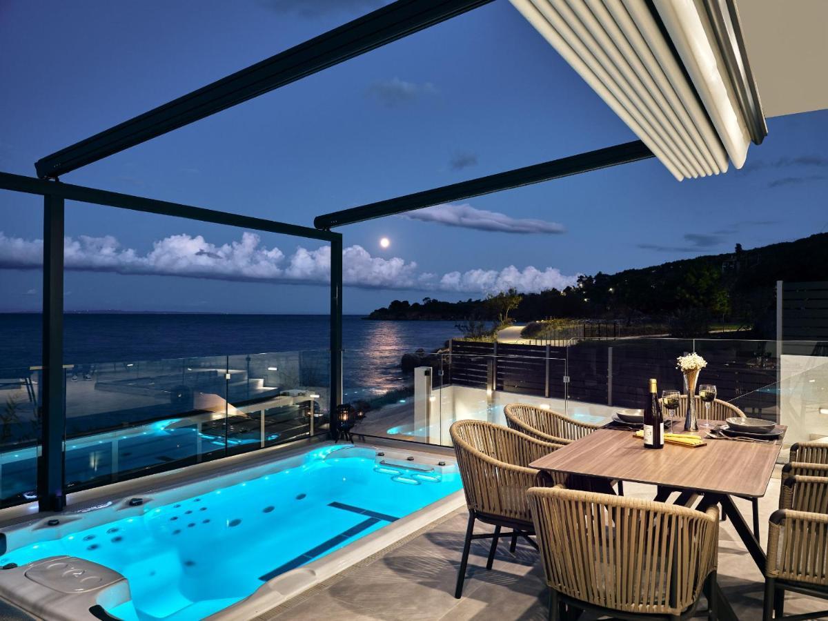 Blue View Villa - Coastal Elegance With Swim Spa, By Zantewize Аликанас Екстериор снимка
